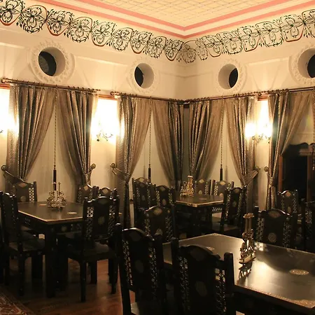 Hotel Altin 3*